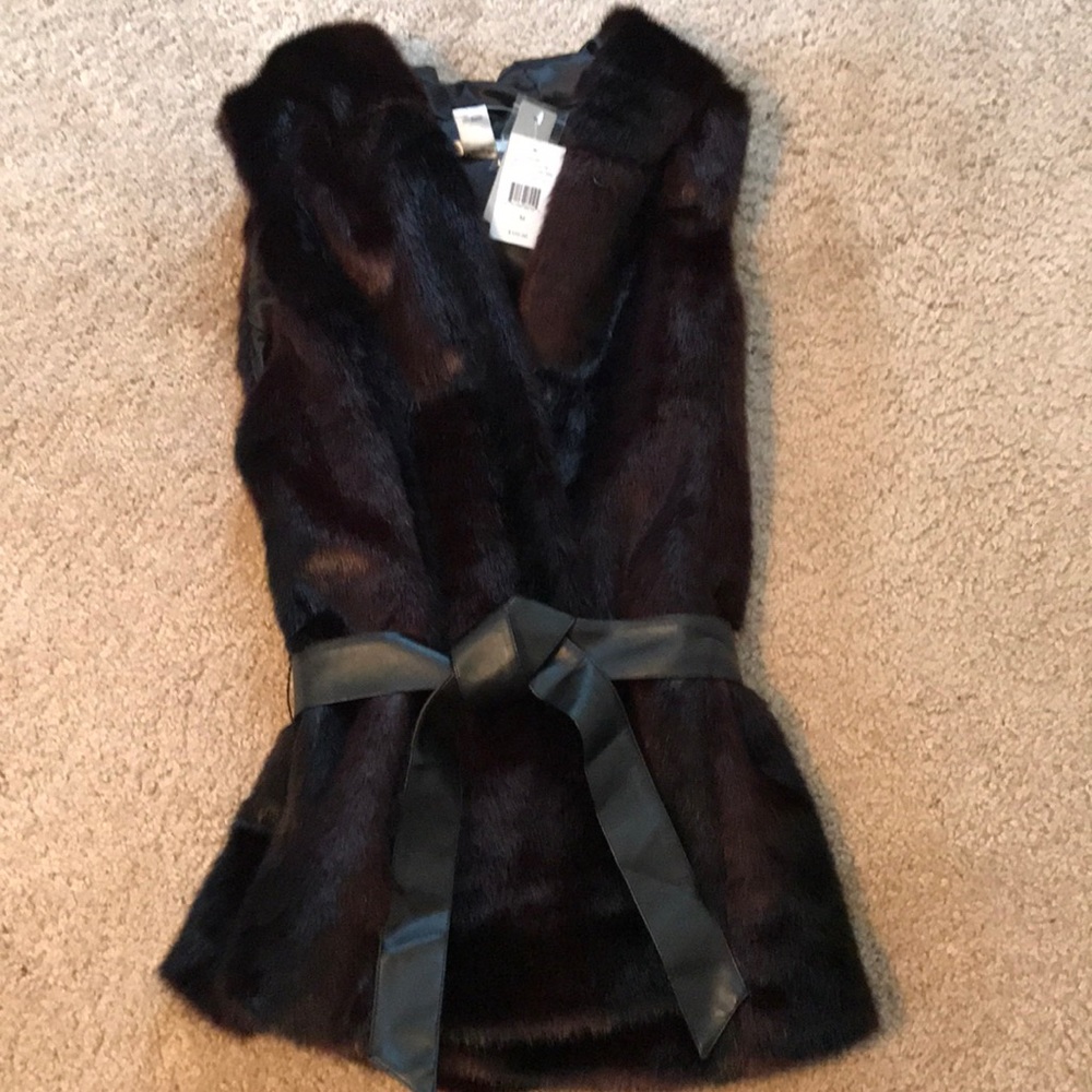 Fake fur vest